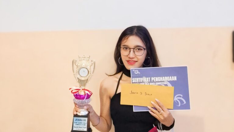 Bunga Adelia Raih Juara 3 di KPop Dance Competition X Nazurafa Beauty Project