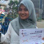 Azura Fardhina Raih Juara 1 Lomba Tartil Putri pada PHBI Maulid Nabi Muhammad SAW 2023