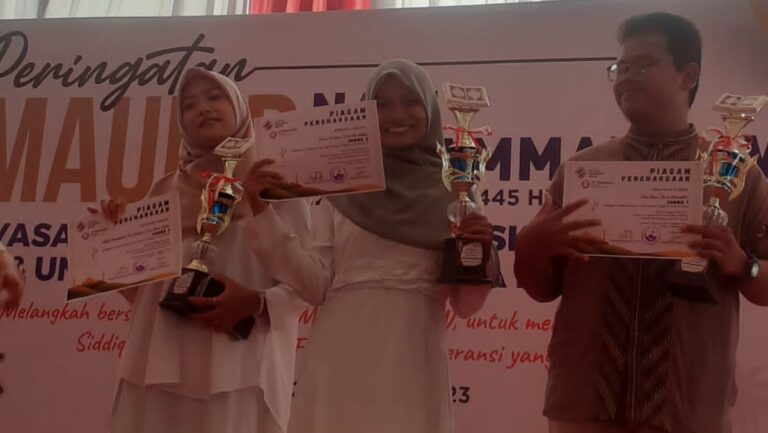 Azura Fardhina Mahasiswa Program Studi Teknik Informatika Raih Dua Prestasi Membanggakan di Universitas Satya Terra Bhinneka