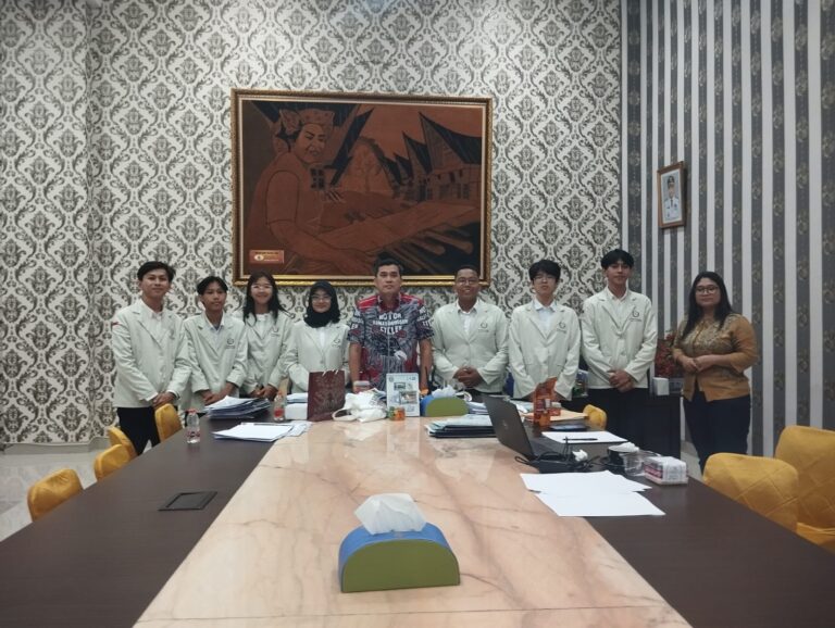 Mahasiswa Universitas Satya Terra Bhinneka Masuk TOP 10 dalam Kegiatan Login Koperasi Dinas Koperasi Sumatera Utara